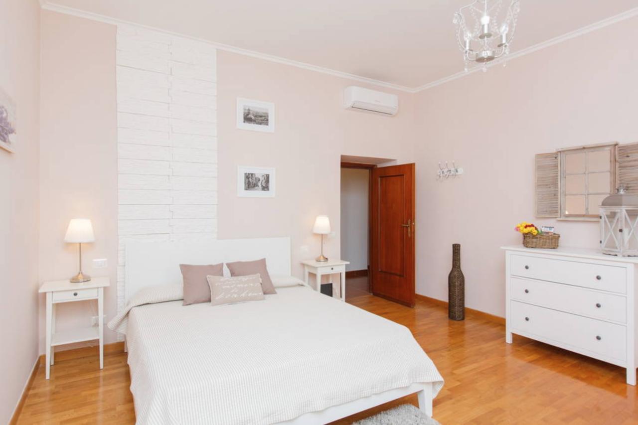 Apartamento Florje House Roma Exterior foto
